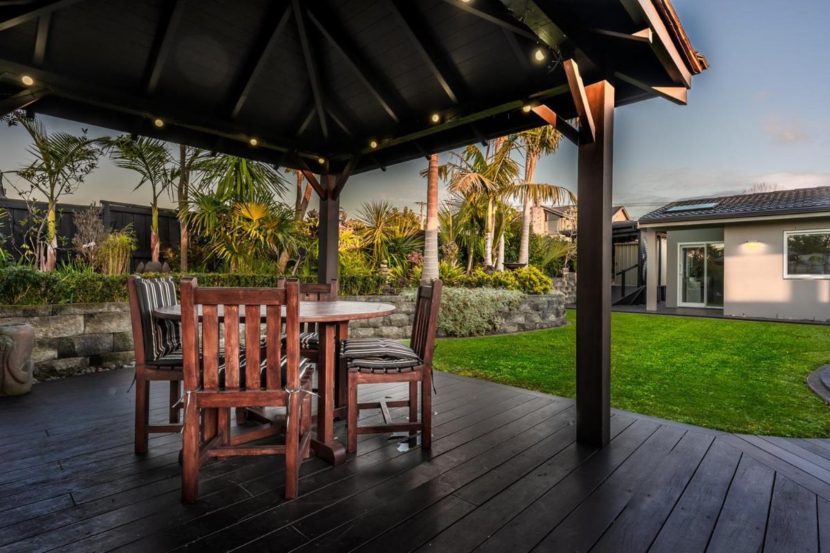 Private Luxury Waterfront Spa Villa Auckland Exterior photo